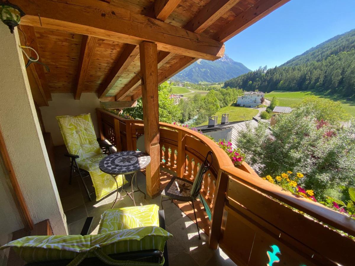 Apartment Villa Sonnegg Fulpmes Exterior photo
